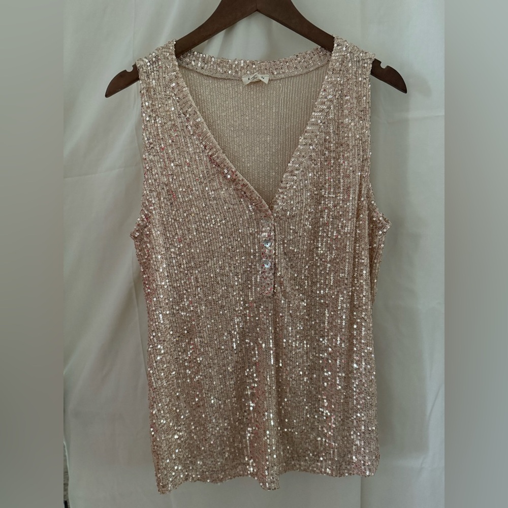POL gold sequin tank top. Size Large.